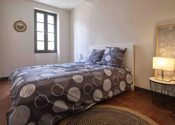 Centre 75m2, Avec 3 * Καρκασόν