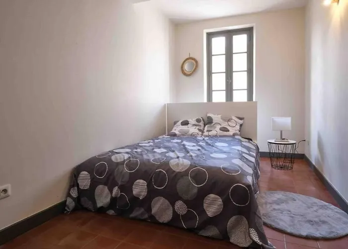 Centre 75m2, Avec 3 Διαμέρισμα Καρκασόν